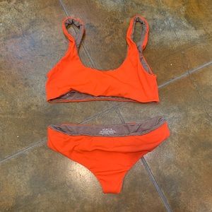 Ribbed permission bikini